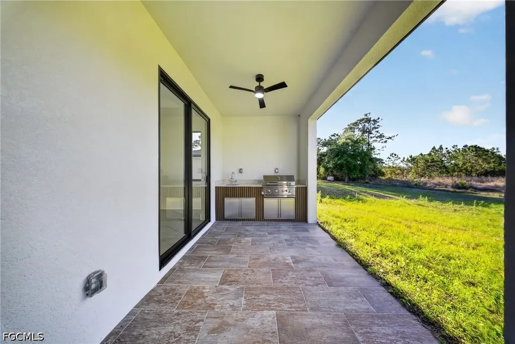 2814 39th Street W Lehigh Acres FL 33971