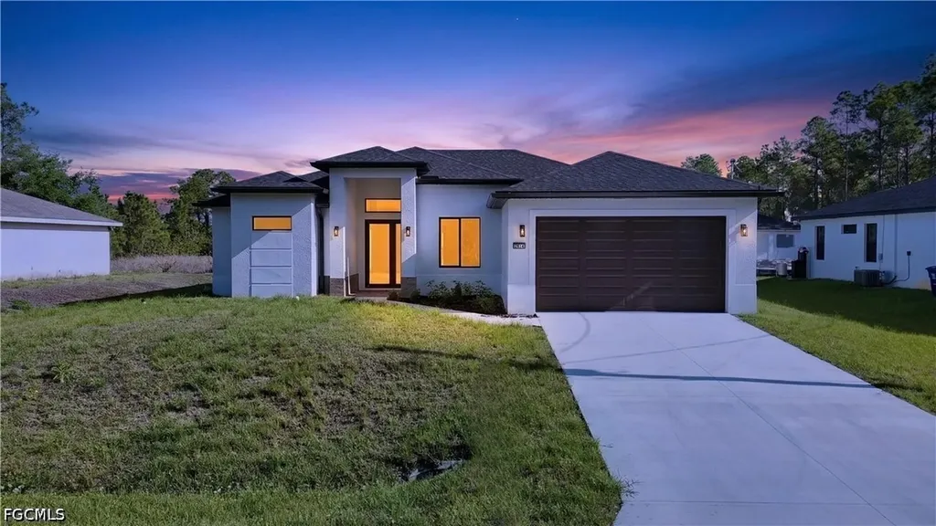 2814 39th Street W Lehigh Acres FL 33971