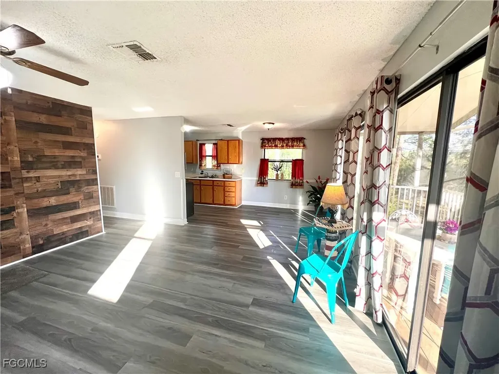 2002 Truman Avenue Alva FL 33920