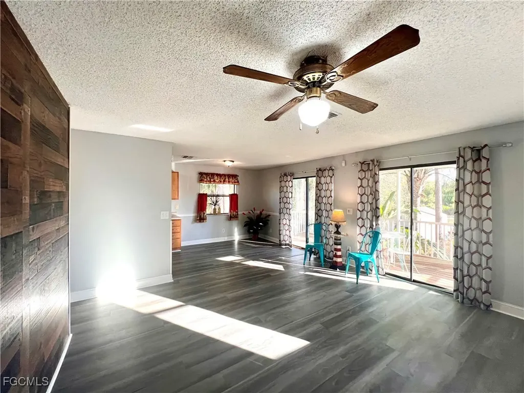 2002 Truman Avenue Alva FL 33920