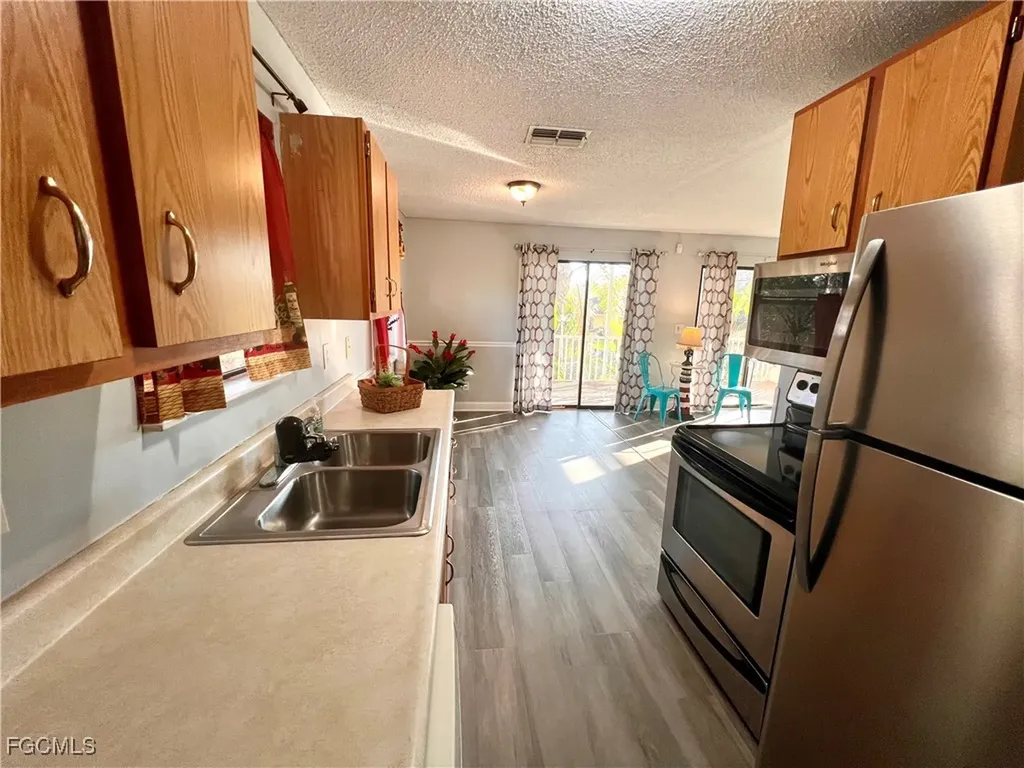 2002 Truman Avenue Alva FL 33920