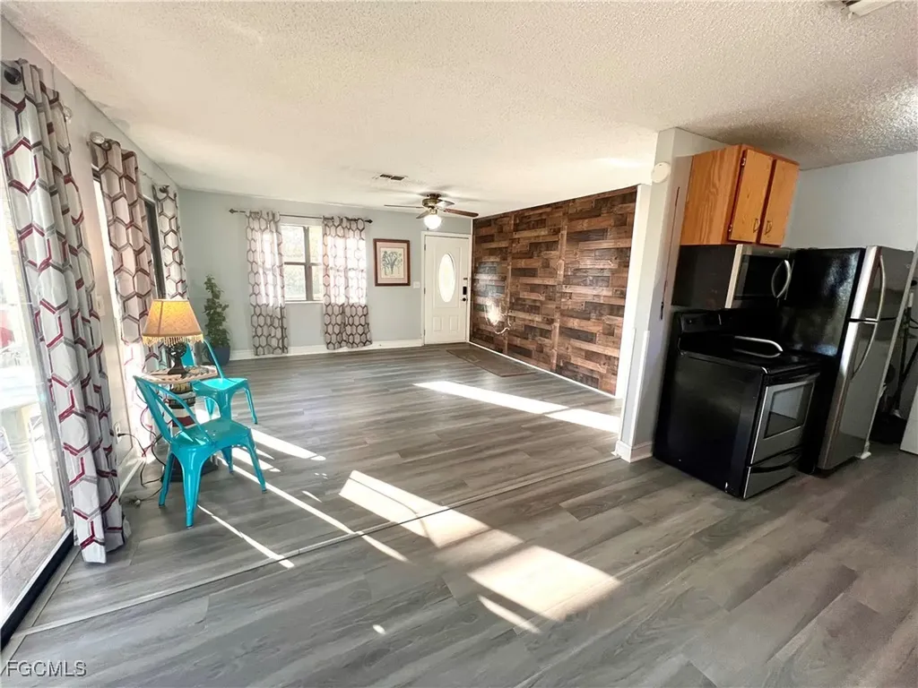 2002 Truman Avenue Alva FL 33920