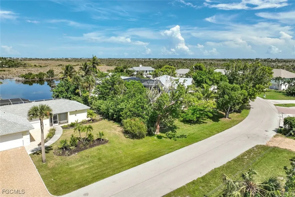 Sanibel FL 33957