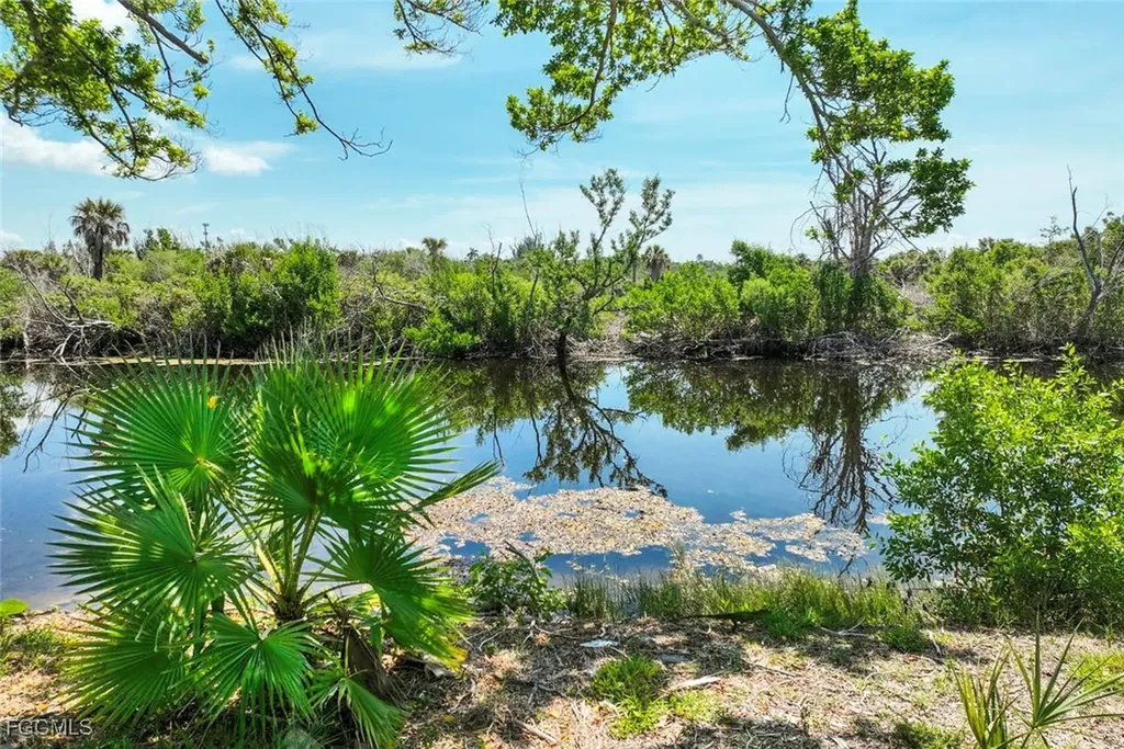 Sanibel FL 33957