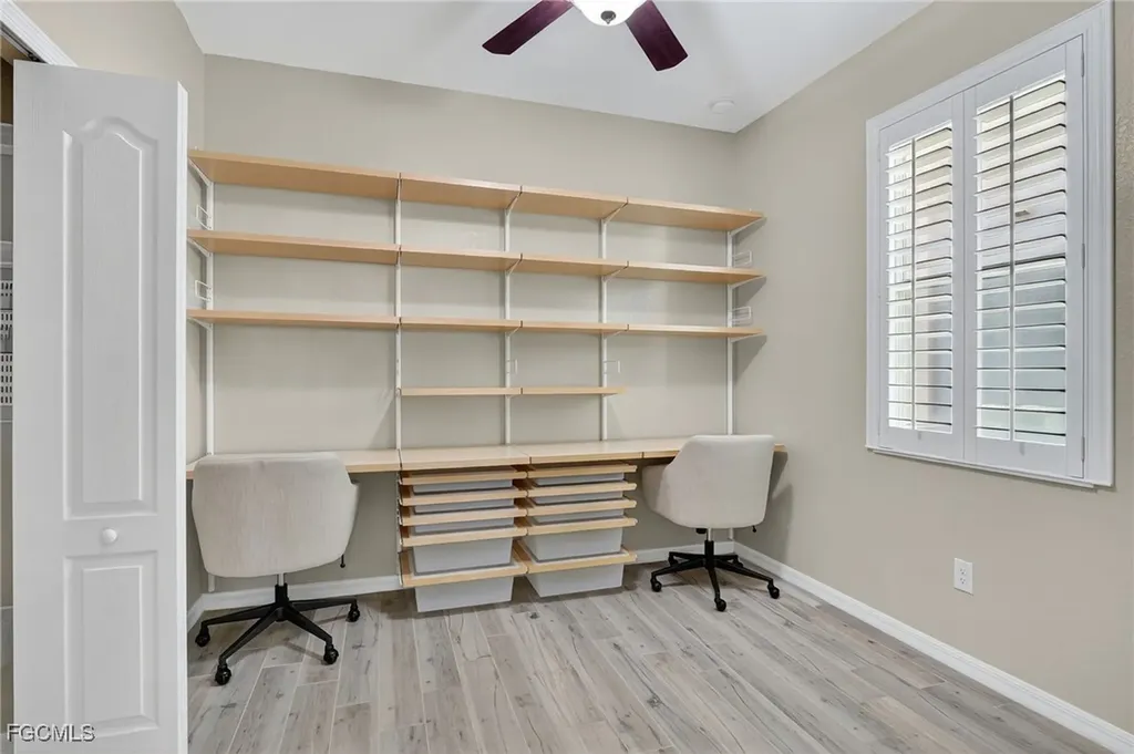 2073 Fairmont Lane Naples FL 34120