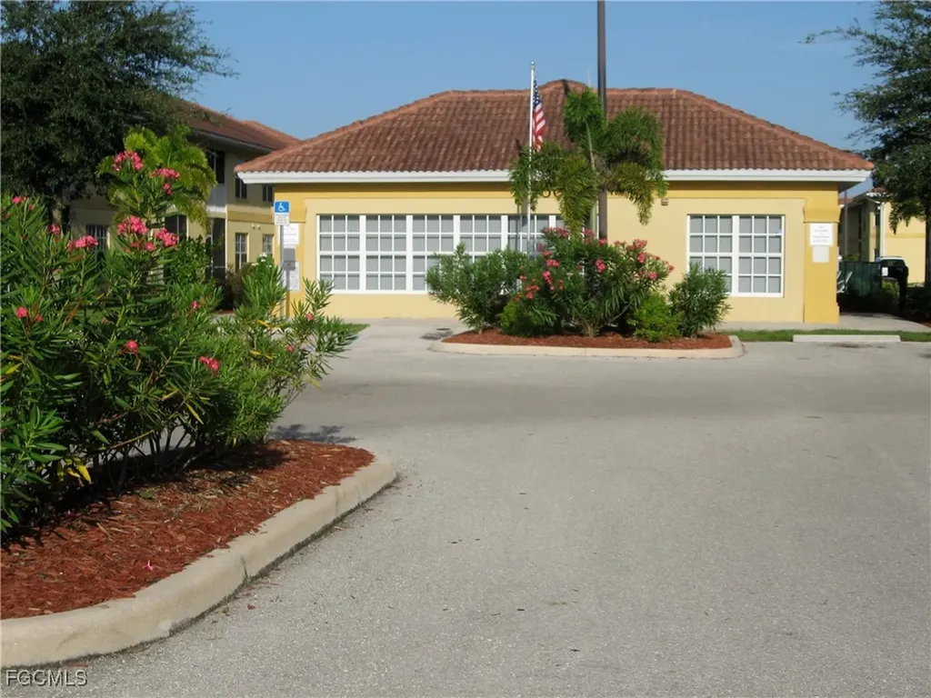 8416 Bernwood Cove Loop Fort Myers FL 33966