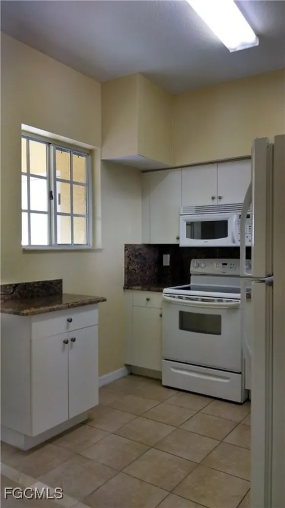 8416 Bernwood Cove Loop Fort Myers FL 33966