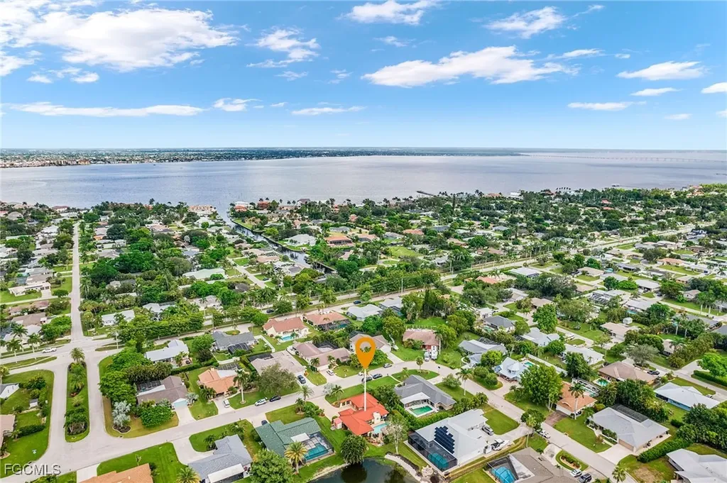 694 Astarias Circle Fort Myers FL 33919