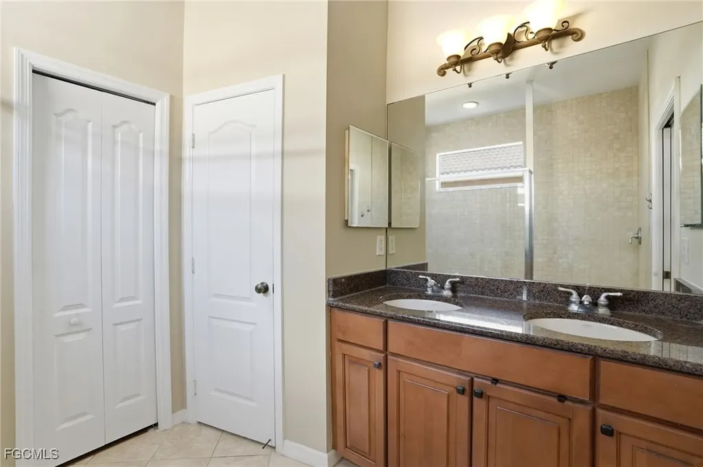 9918 Via San Marco Loop Fort Myers FL 33905