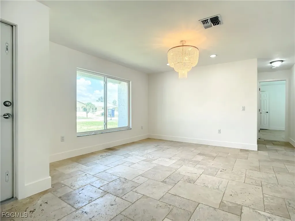 6049 Perthshire Lane Fort Myers FL 33908