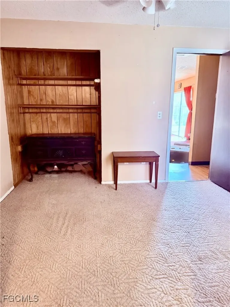 868 Bethany Court N Fort Myers FL 33919