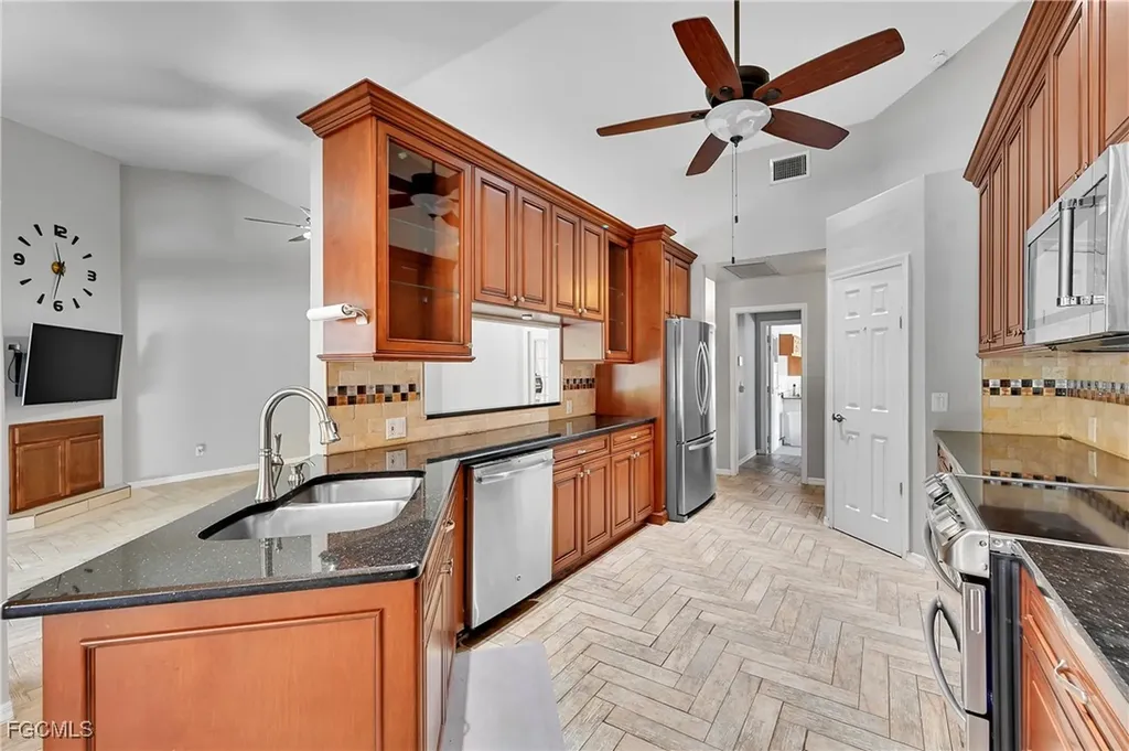 6163 Briarwood Terrace Fort Myers FL 33912