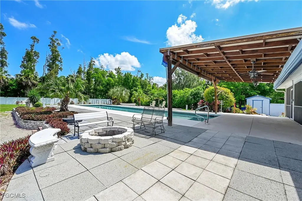 6163 Briarwood Terrace Fort Myers FL 33912