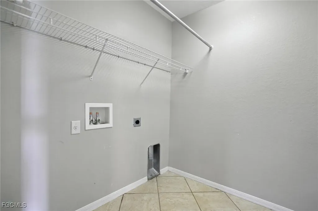 9010 Gladiolus Preserve Circle Fort Myers FL 33908