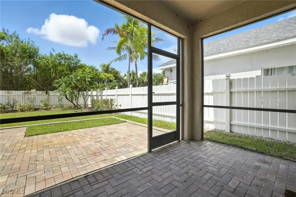 9010 Gladiolus Preserve Circle Fort Myers FL 33908