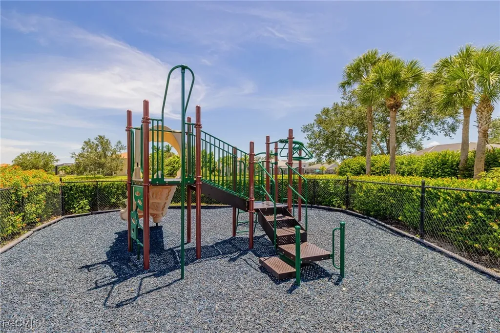 9010 Gladiolus Preserve Circle Fort Myers FL 33908