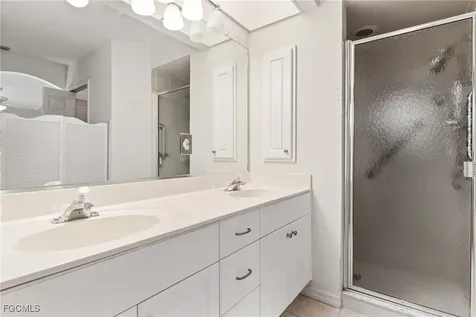 1403 SE 14th Street Cape Coral FL 33990