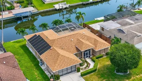 1403 SE 14th Street Cape Coral FL 33990