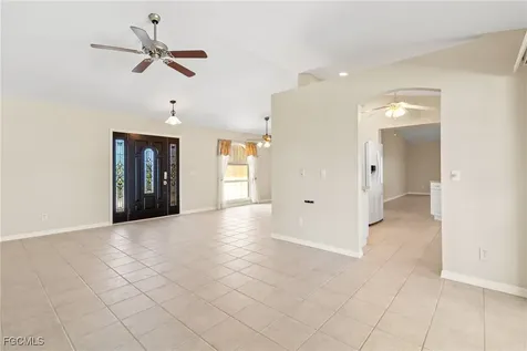 1403 SE 14th Street Cape Coral FL 33990