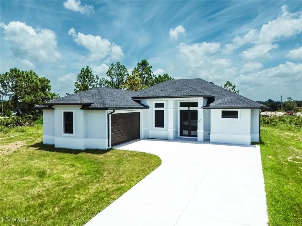 646 Camilla Street E Lehigh Acres FL 33974