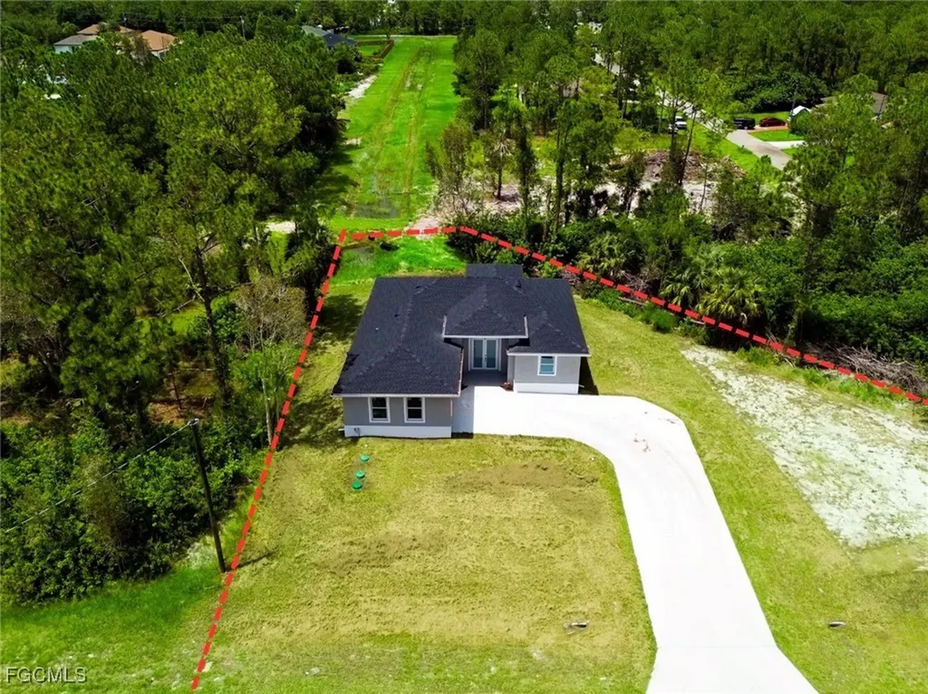 529 Knapp Street Lehigh Acres FL 33974