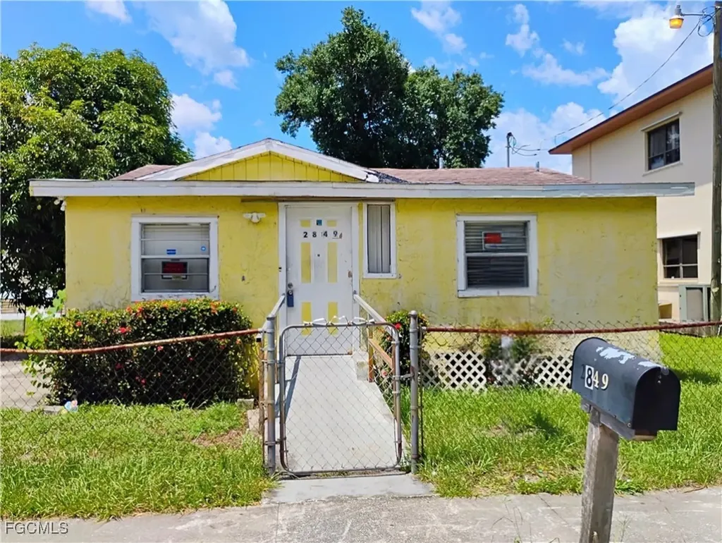 2849 Price Avenue Fort Myers FL 33916