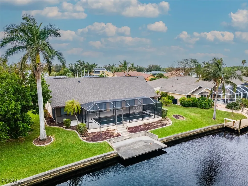 2523 SE 24th Place Cape Coral FL 33904