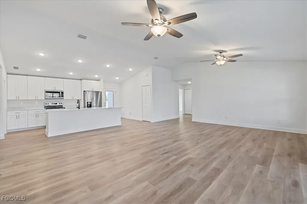 1258 NE 40th Street Cape Coral FL 33909