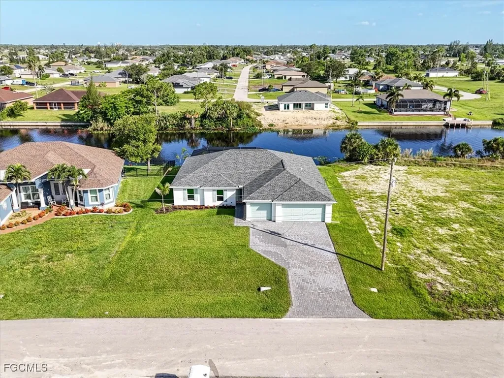 1258 NE 40th Street Cape Coral FL 33909
