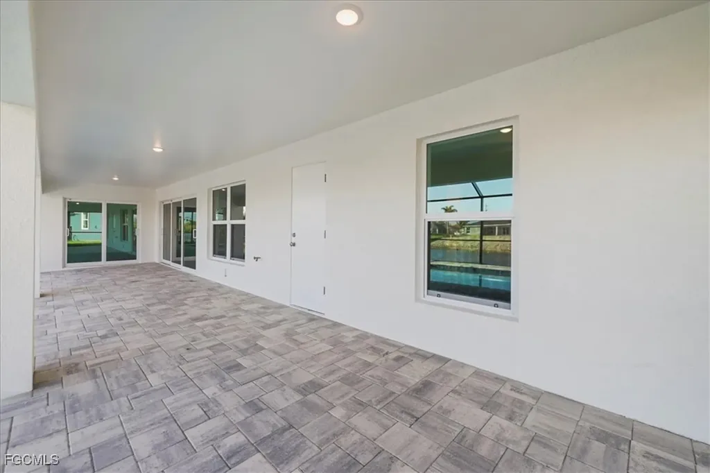 1258 NE 40th Street Cape Coral FL 33909