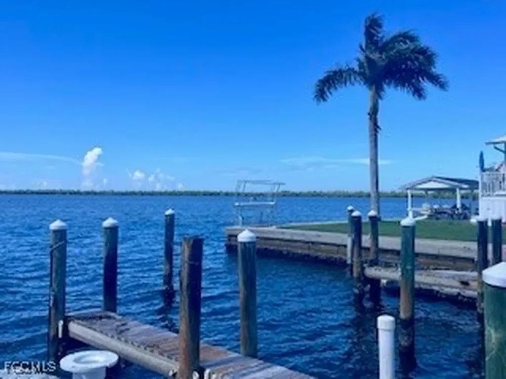 16917 Captains Drive Bokeelia FL 33922