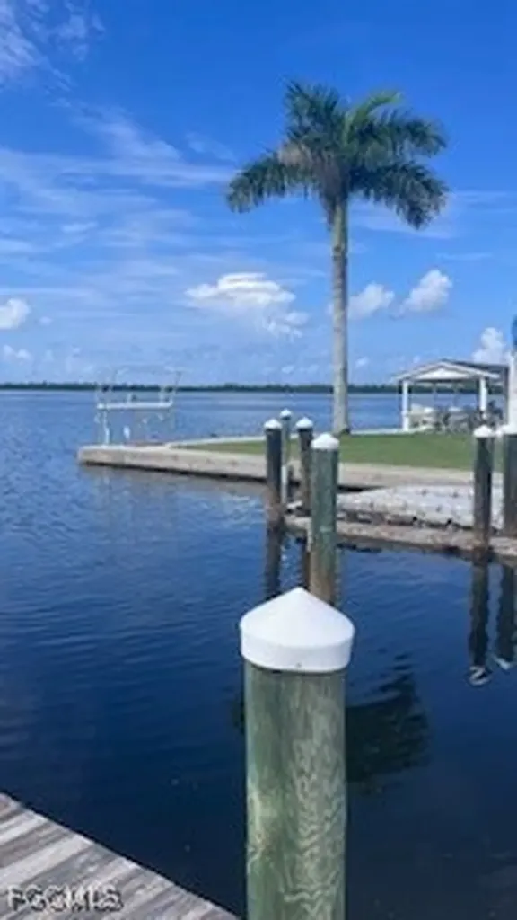 16927 Captains Drive Bokeelia FL 33922