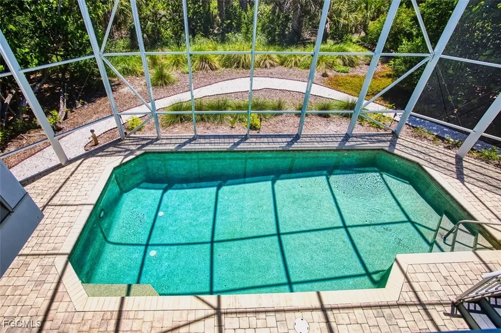 5300 Umbrella Pool Road Sanibel FL 33957