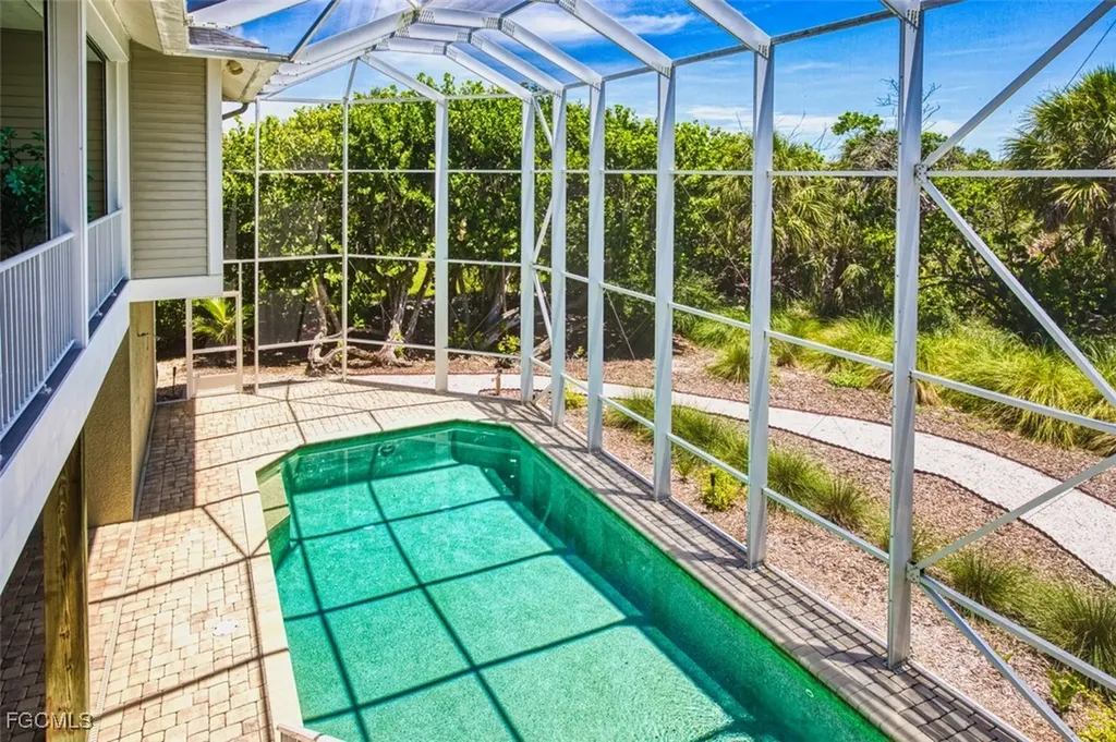 5300 Umbrella Pool Road Sanibel FL 33957