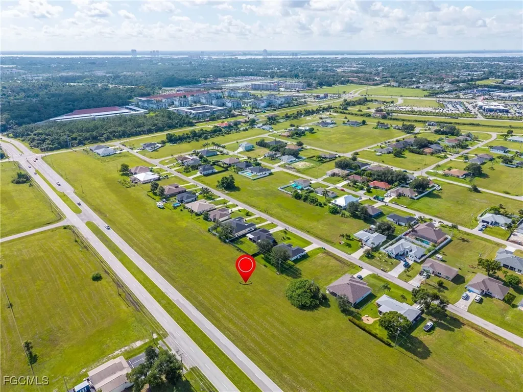 2138 Diplomat Parkway E Cape Coral FL 33909