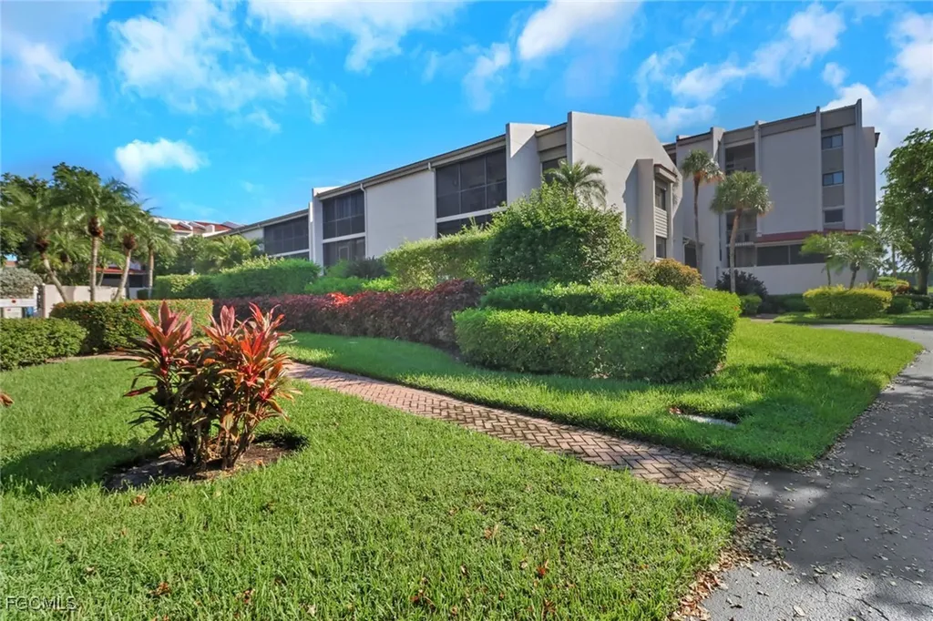 4600 Flagship Drive Fort Myers FL 33919