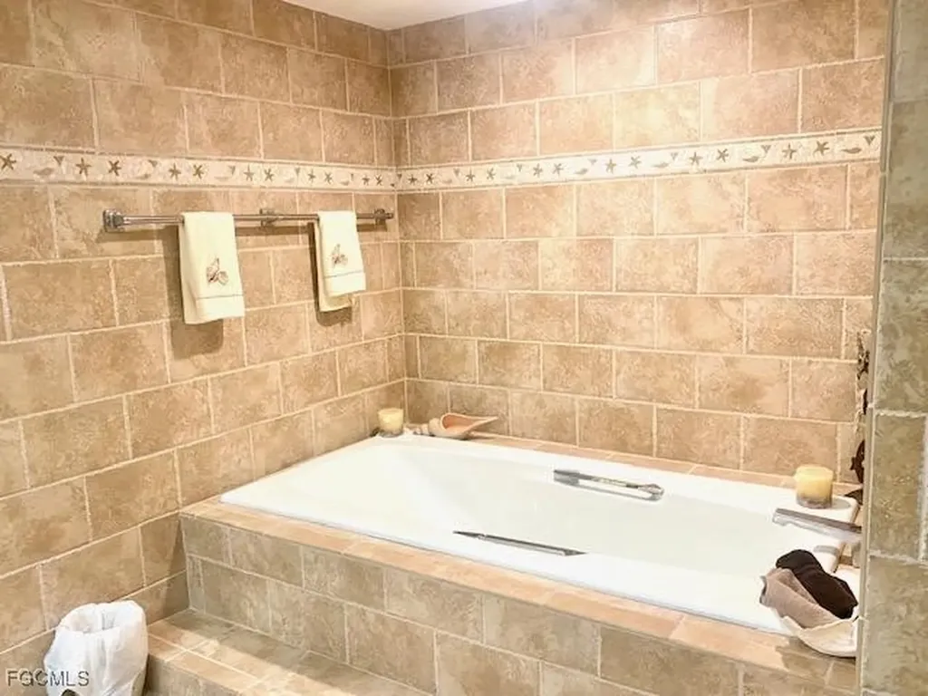 5260 S Landings Drive Fort Myers FL 33919