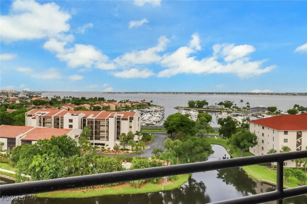 5260 S Landings Drive Fort Myers FL 33919