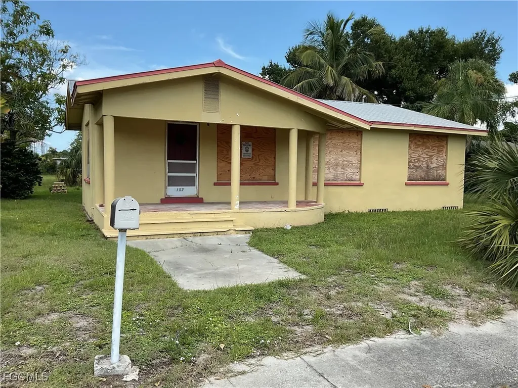 2152 Pauldo Street Fort Myers FL 33916