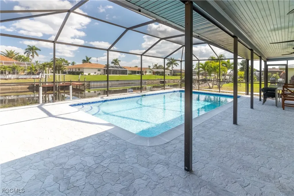 3405 SE 16th Place Cape Coral FL 33904
