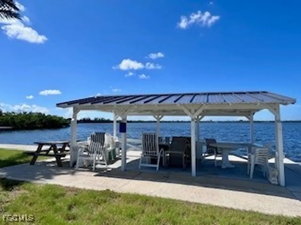 16988 Captains Drive Bokeelia FL 33922