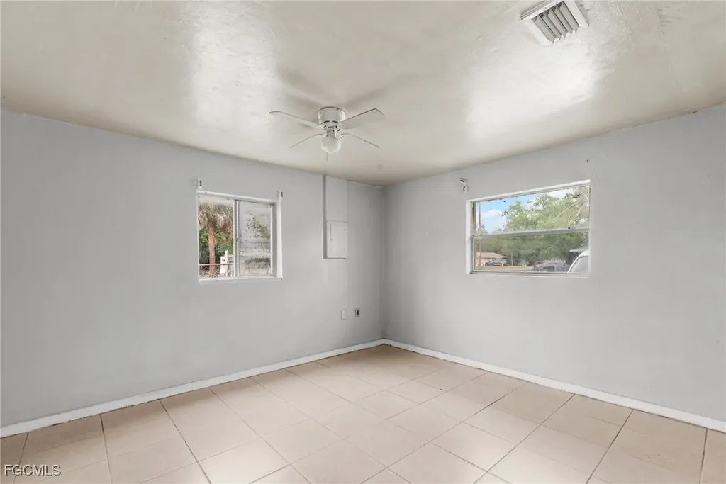 6135 Markland Avenue Fort Myers FL 33916