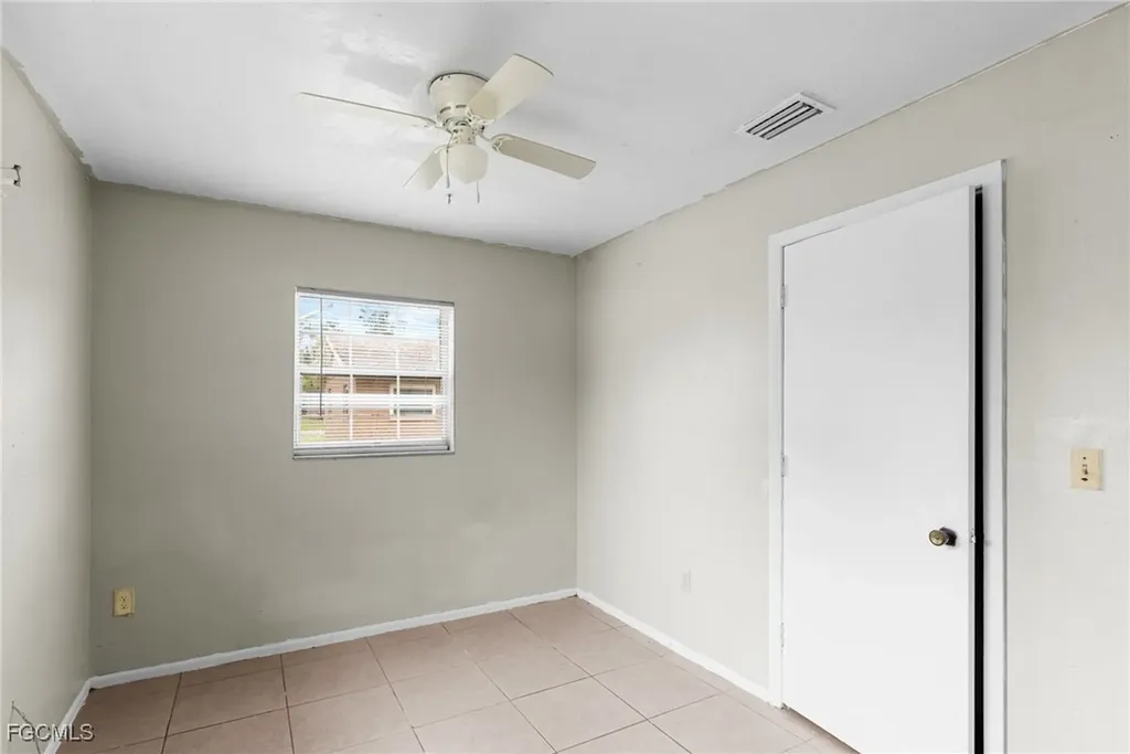 6135 Markland Avenue Fort Myers FL 33916