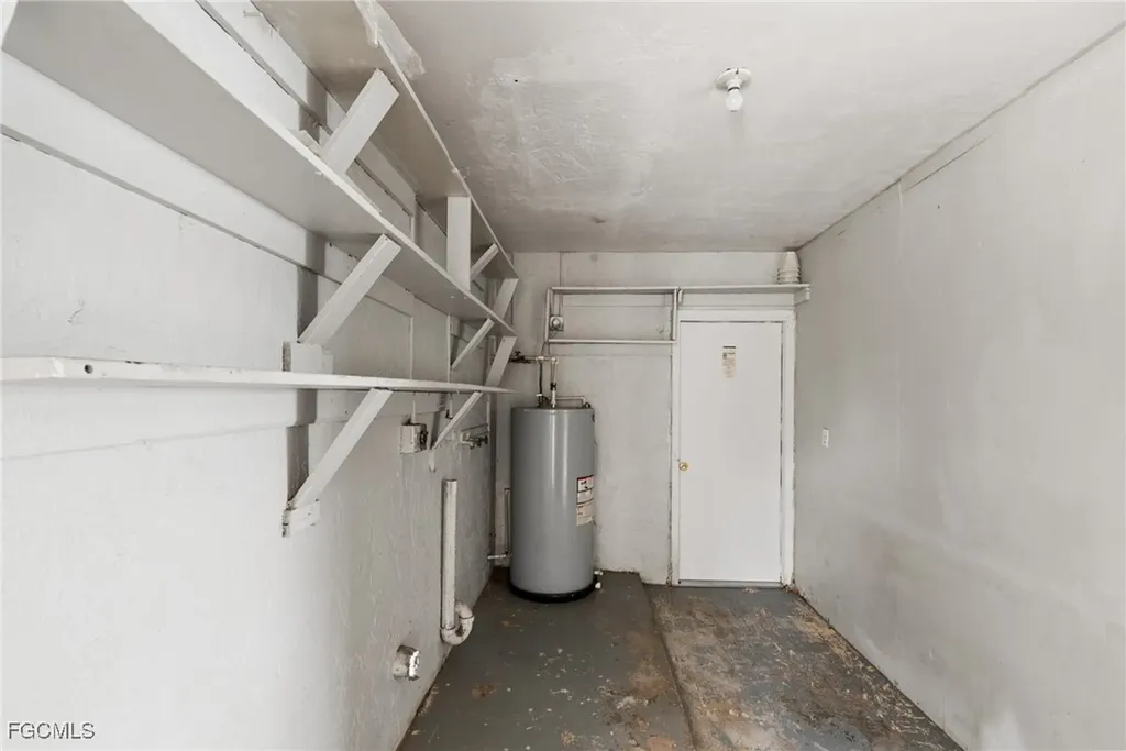 6135 Markland Avenue Fort Myers FL 33916