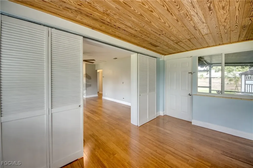 1615 Grace Avenue Fort Myers FL 33901