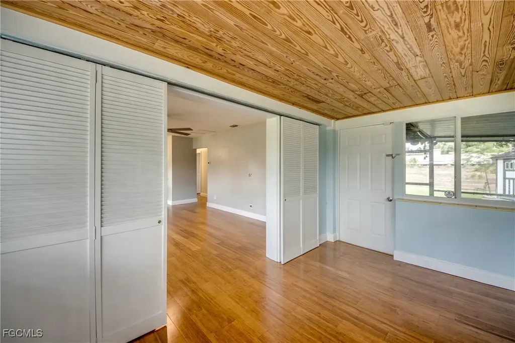 1615 Grace Avenue Fort Myers FL 33901