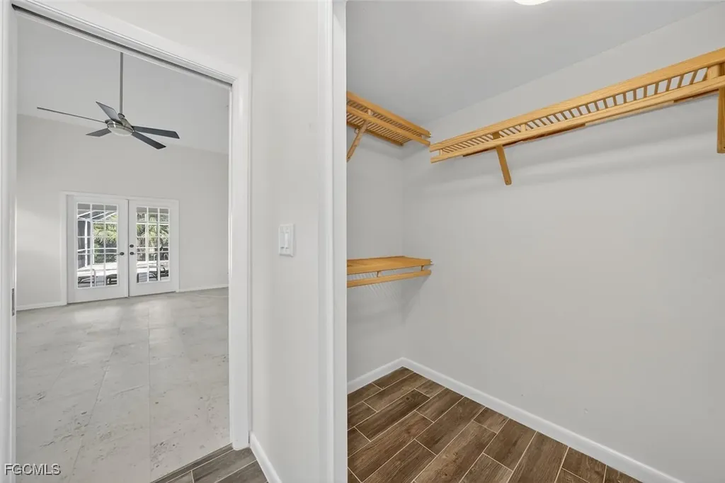 191 Old Tamiami Trail Naples FL 34110