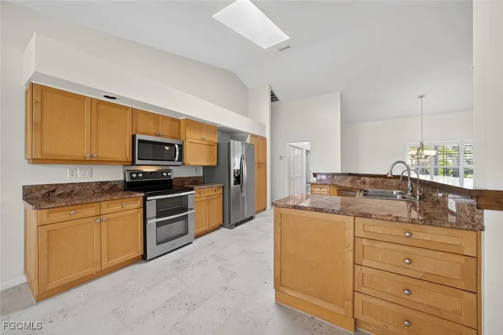 191 Old Tamiami Trail Naples FL 34110