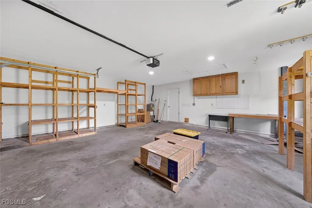 191 Old Tamiami Trail Naples FL 34110