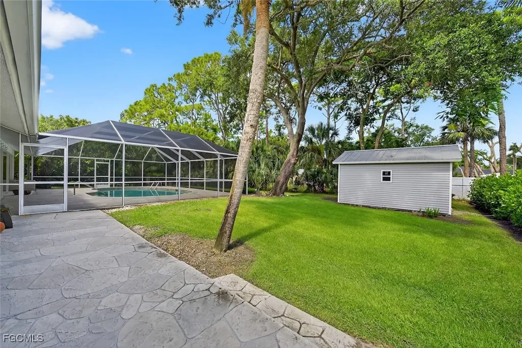 191 Old Tamiami Trail Naples FL 34110